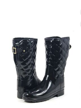 Hunter Black Quilted Gloss Rain Boot with Buckle Detail Size US 8